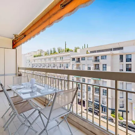 Le Ferrie Croisette - Carlton & Apartman Cannes