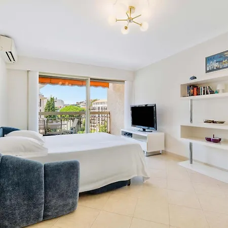 Le Ferrie Croisette - Carlton &